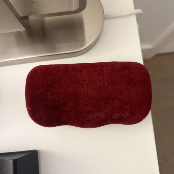 *SOLD* Gucci Webbed Womens Sunglasses - Picture 6 of 6